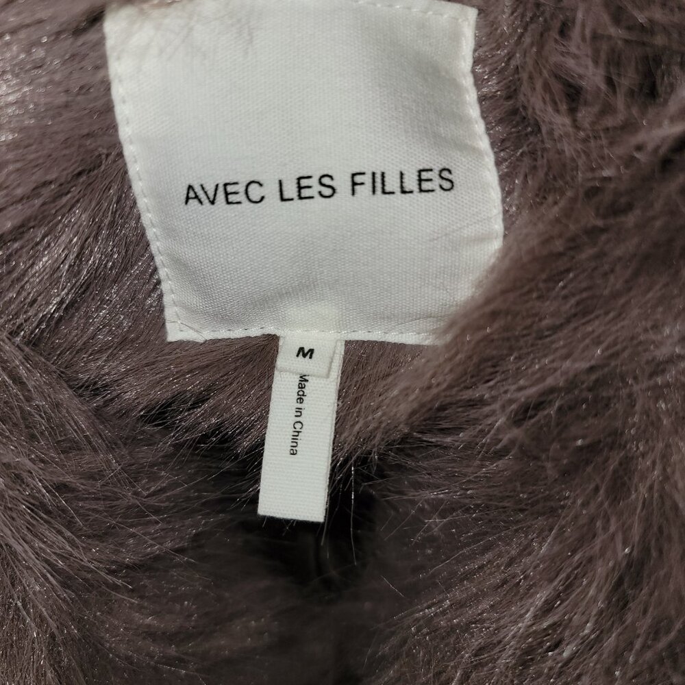 Avec Les Filles Faux Fur Vest, Portobello, Size Medium, Oversized - Picture 4 of 8